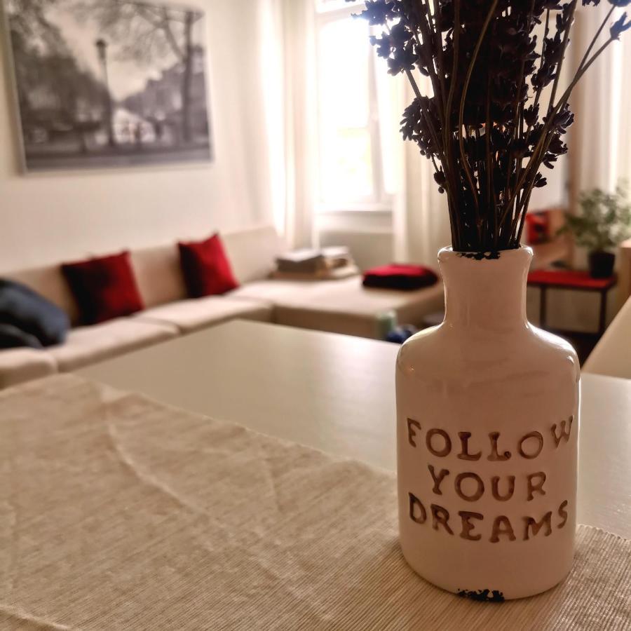 Cozyhome In Old Town, Presidential Apartment Bratislava Eksteriør billede
