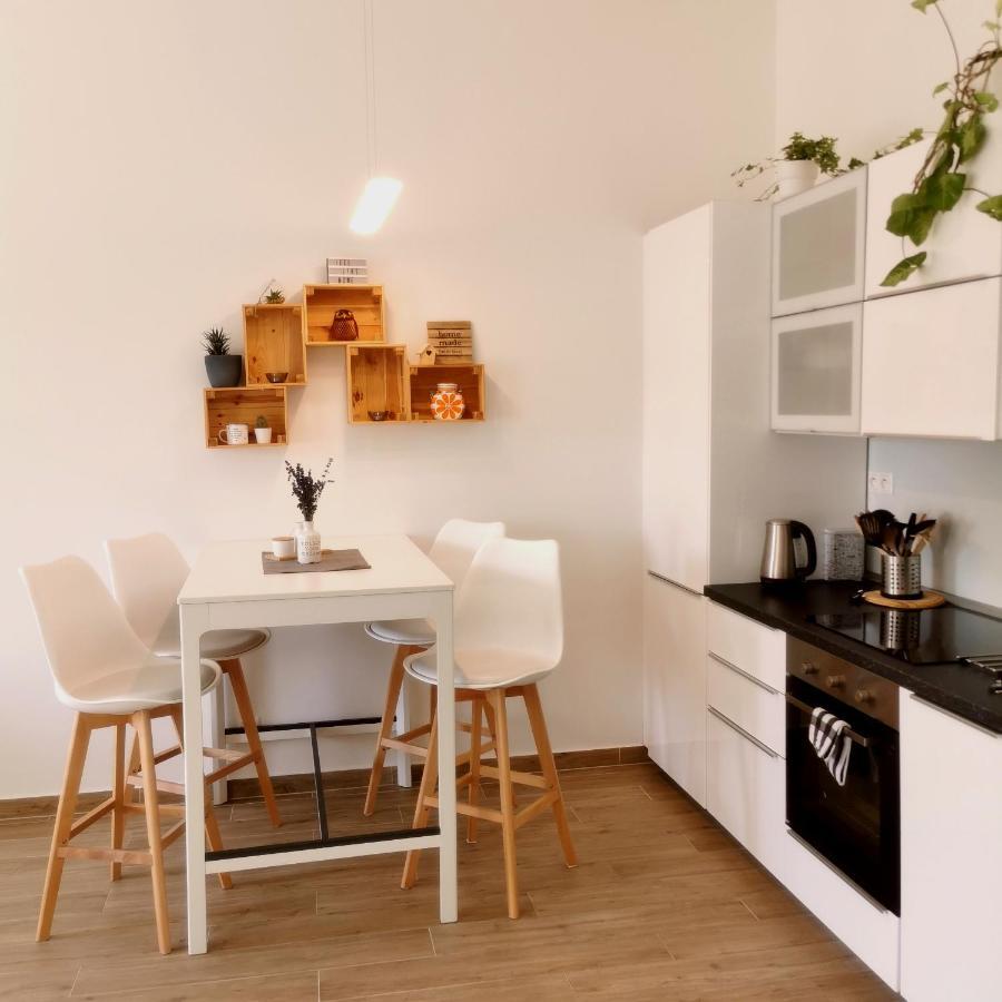 Cozyhome In Old Town, Presidential Apartment Bratislava Eksteriør billede